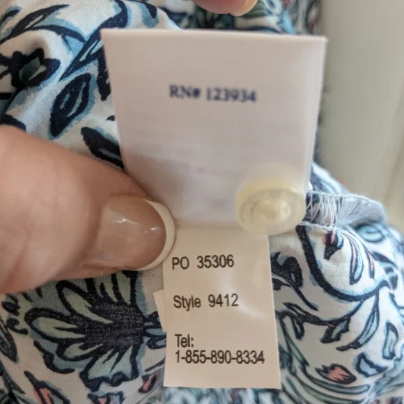 SOUTHERN TIDE Aubree fleur printed‎ top NWT - Picture 8 of 8